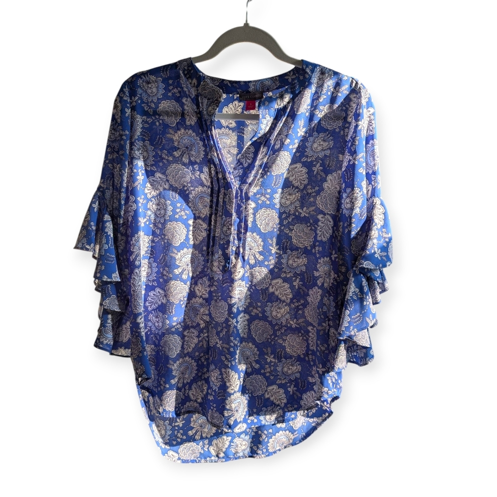 Vince Camuto blouse blue floral
